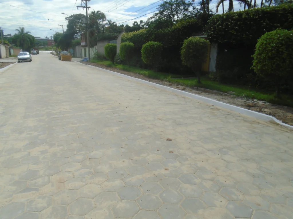 RUA DR. JOSE NICOLAU MILEO, VILA ANGELINA - GUARATINGUETÁ 5