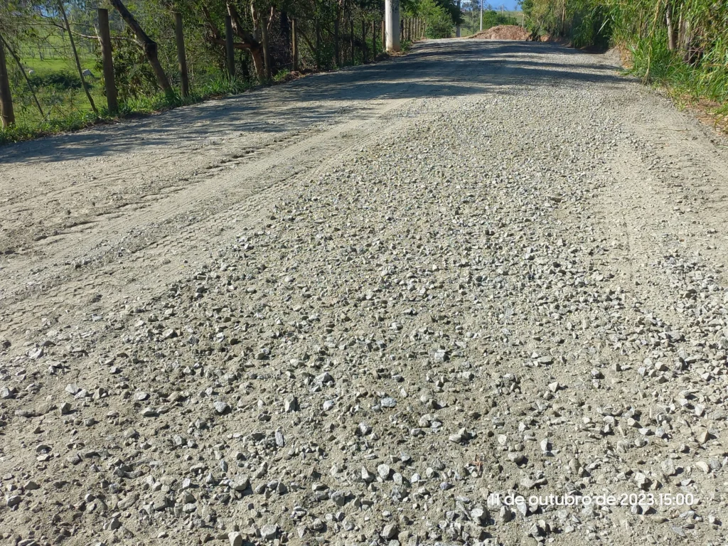 PAVIMENTAÇÃO COM BLOQUETES SEXTAVADOS 1